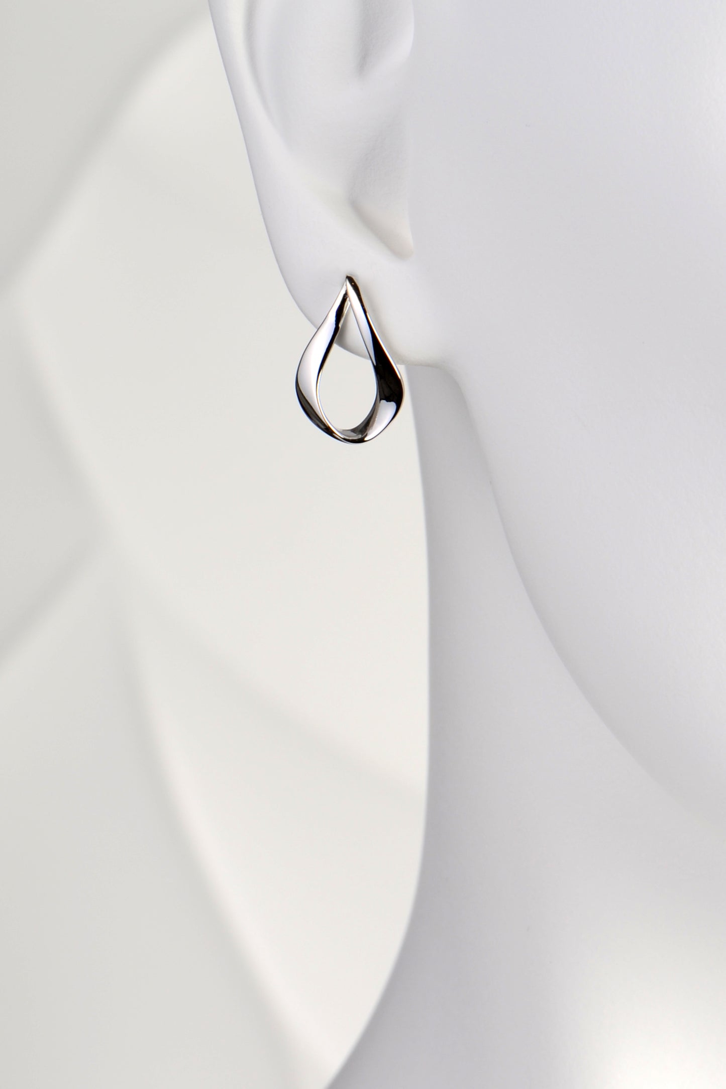 Sterling Silver Love Ribbon Earrings - earrings The Best Of Vicenzaoro