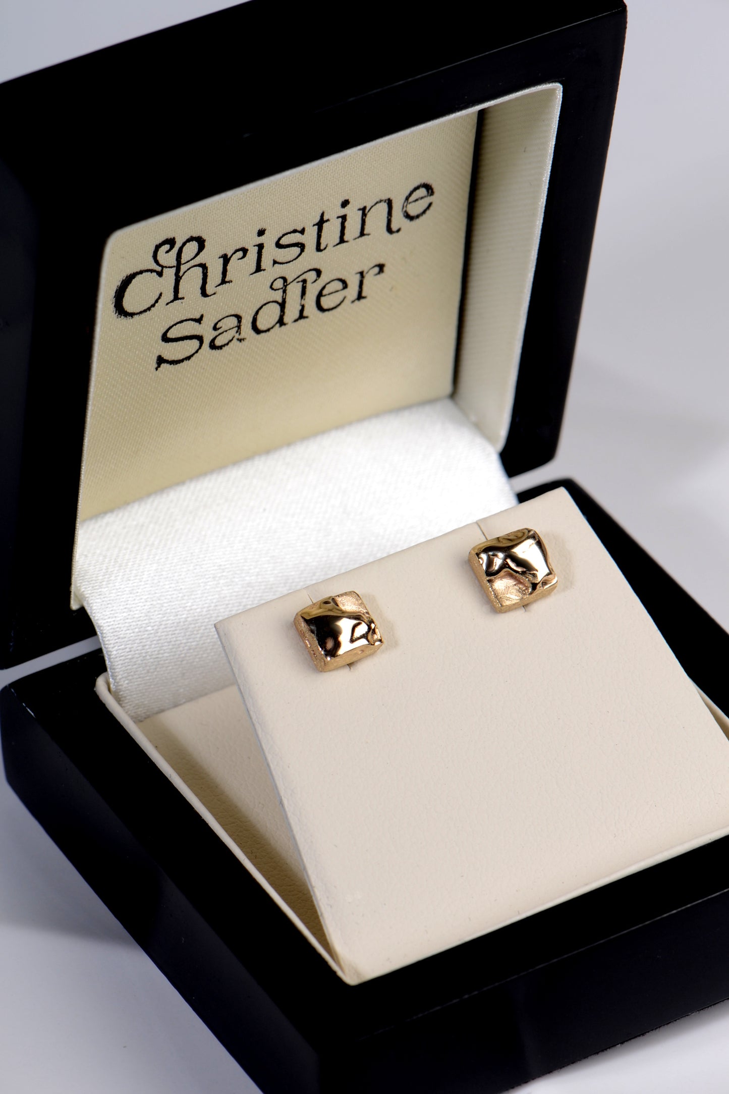 Afternoon Tea petite melt earrings