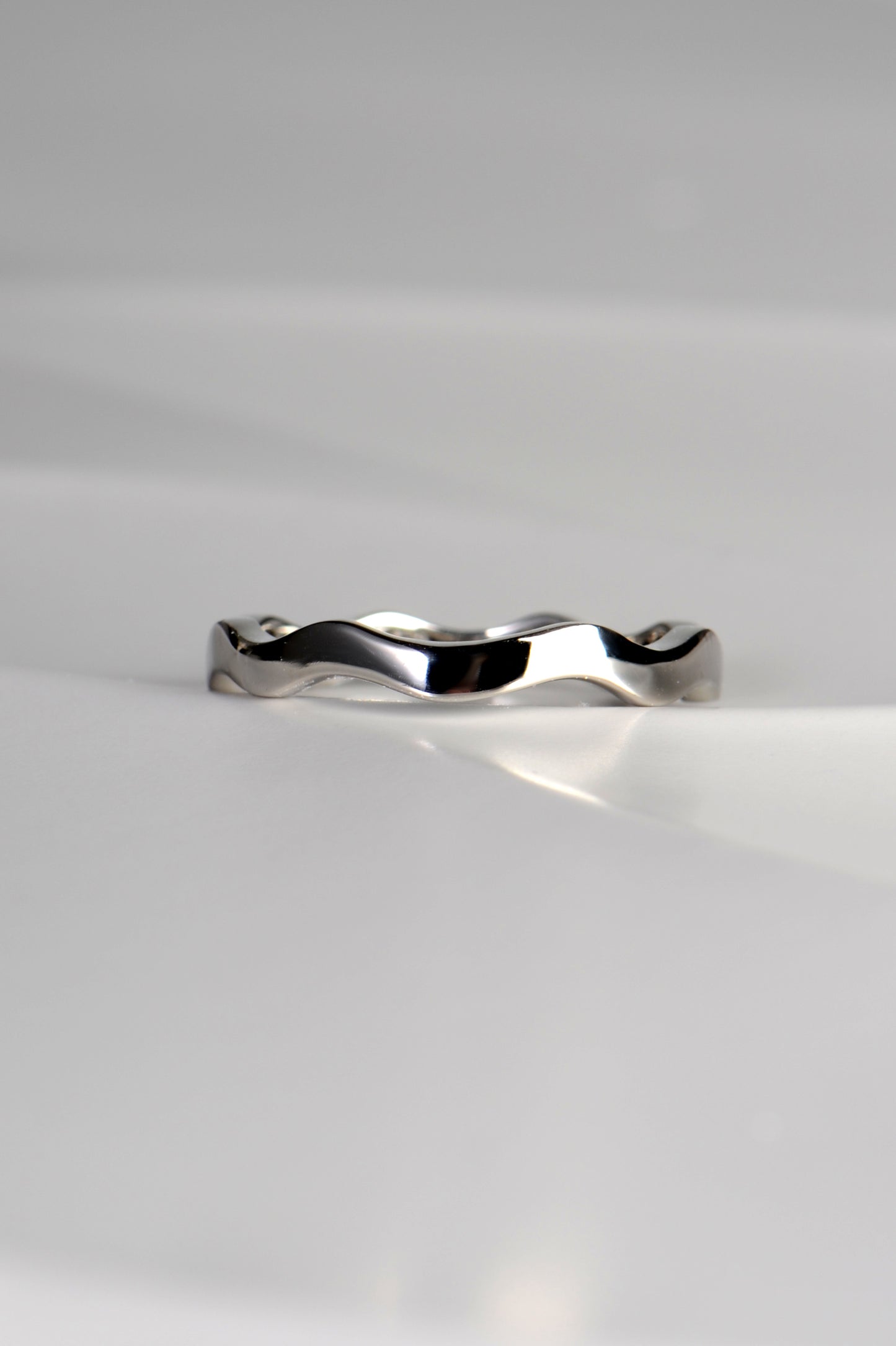 Platinum Diamond Wave Ring