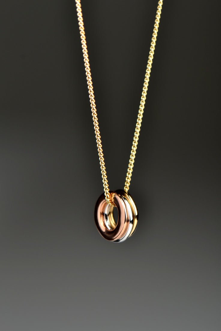 Affinity necklace with three colours of gold rings - Necklaces Christine Sadler