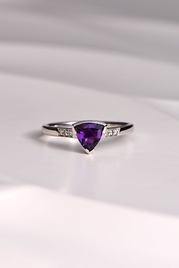 Sailing Stones amethyst - amand diamond ring - amethyst jewellery Christine Sadler