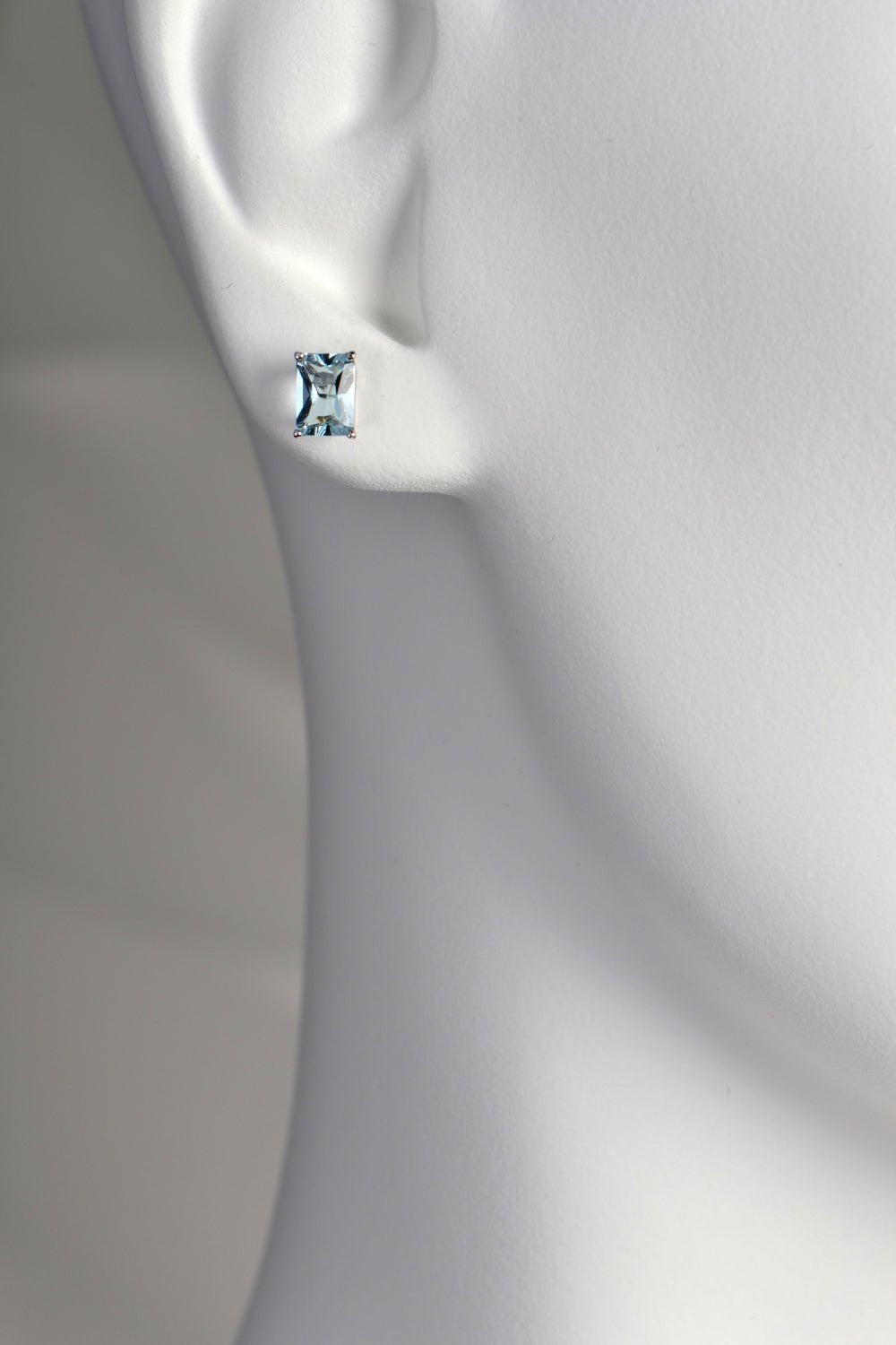 Radiant cut white gold aquamarine earrings - Earrings Christine Sadler