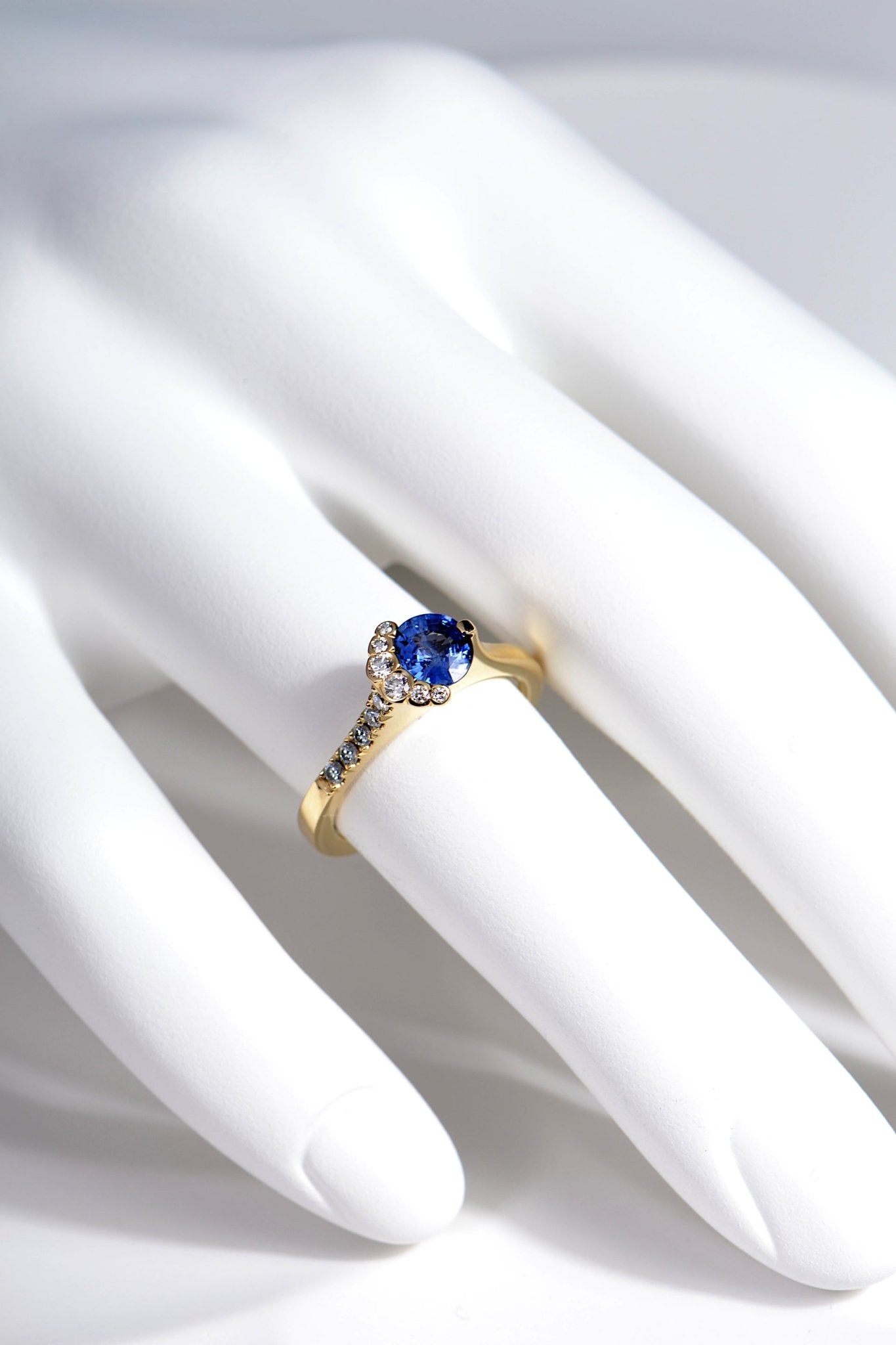 Fairypools blue sapphire 18ct yellow gold ring - Rings Christine Sadler
