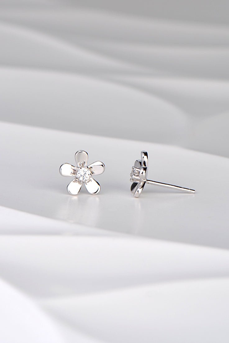 Flower silver stud earrings - Earrings The Best Lab Grown Jewellery Designs