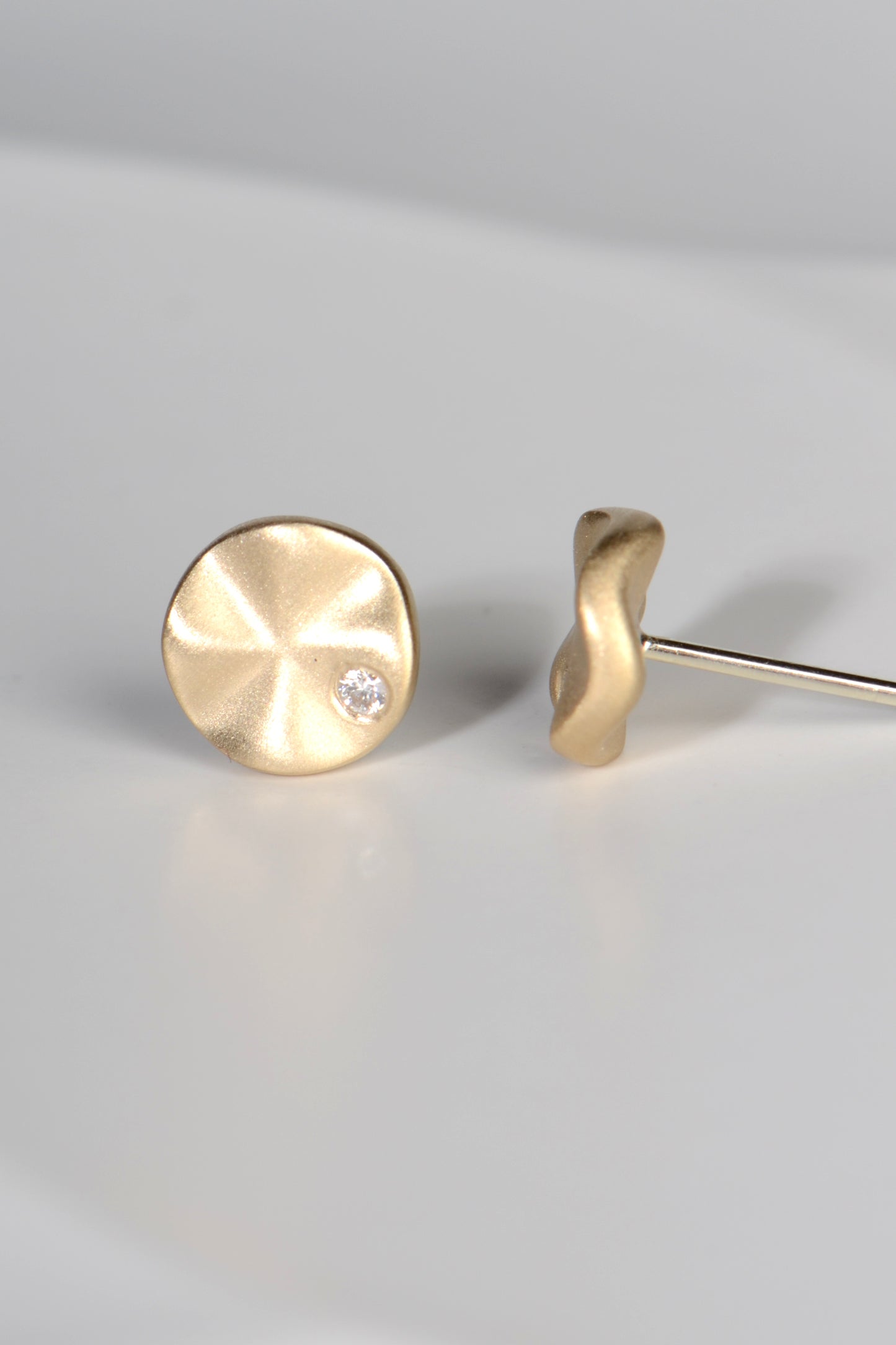 Ripple petite gold and diamond earrings