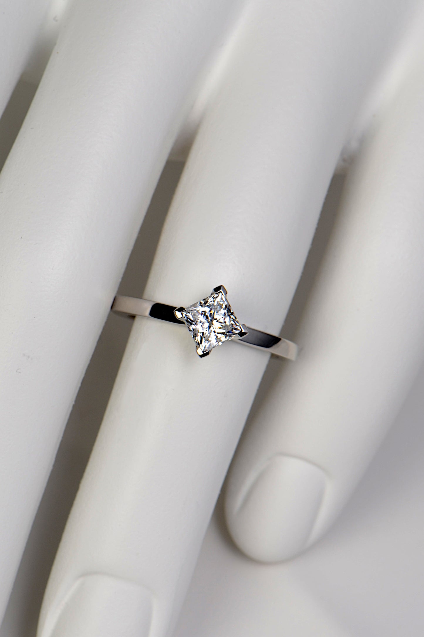 Platinum princess cut solitaire diamond engagement ring