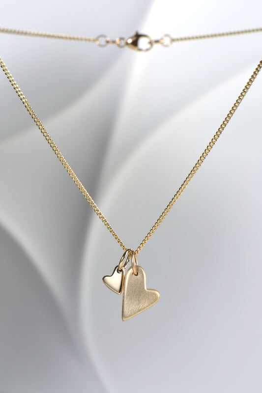 From The Heart yellow gold pendant