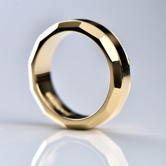 An 18ct yellow gold ring made to replace one that was lost