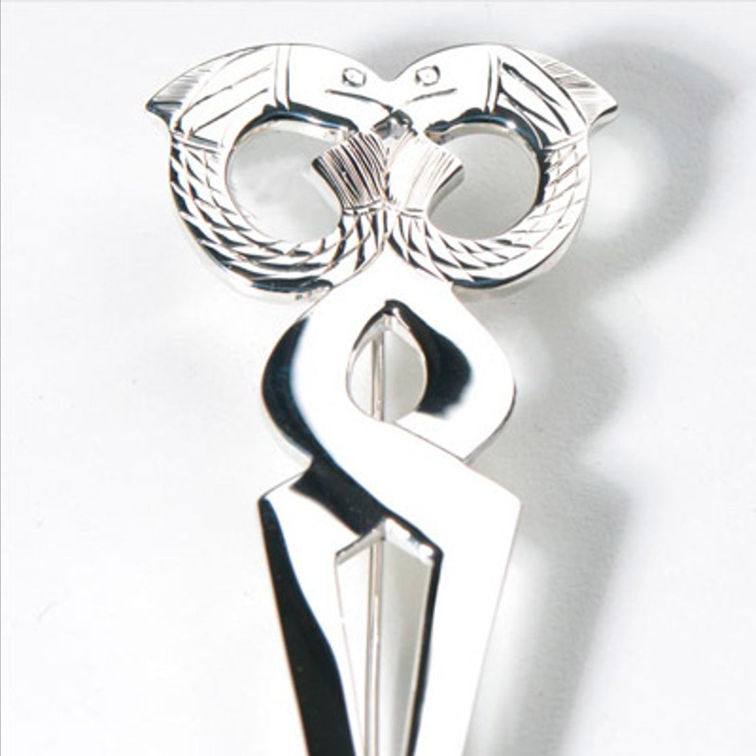 What happens when you commission a piece of jewellery?