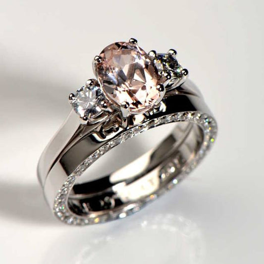 Restore your sparkle! Get your jewellery steam cleaned.