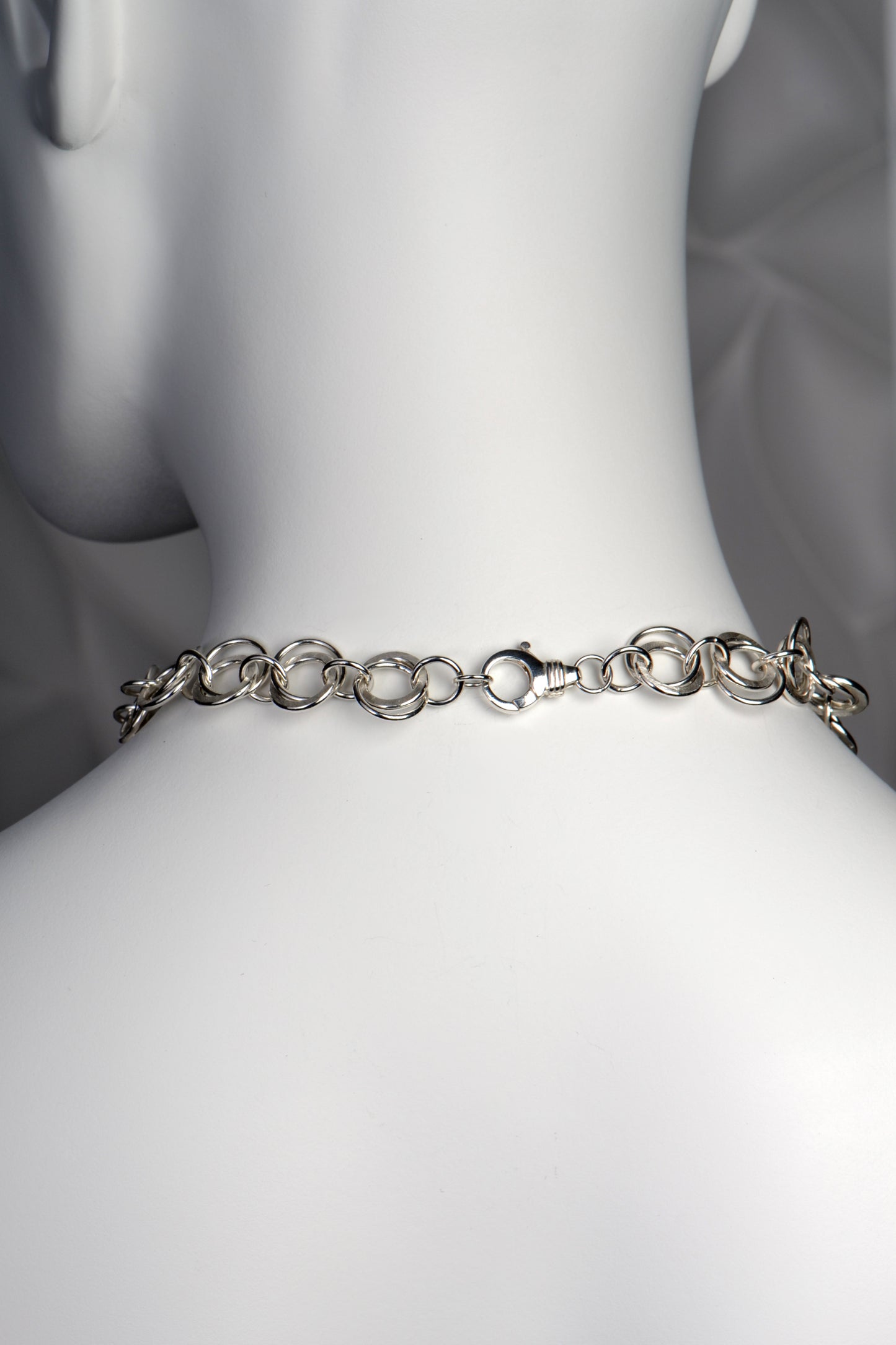 chain link necklace in sterling silver with interlocking circles