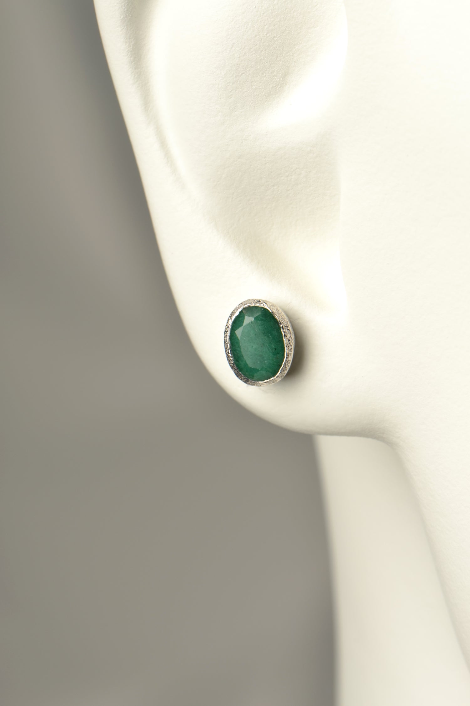 oval emerald designer stud silver earrings that make a beautiful affordable birthstone gift for May