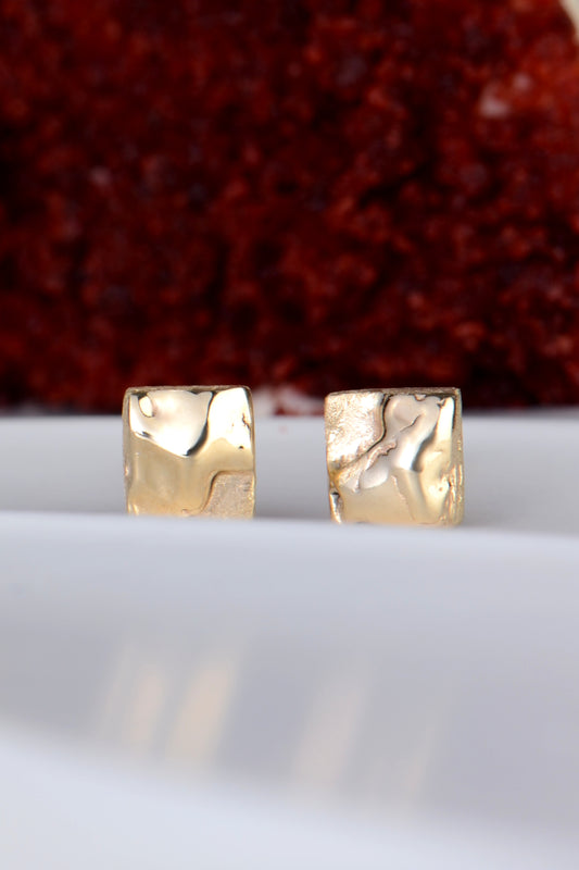 Afternoon Tea petite melt earrings