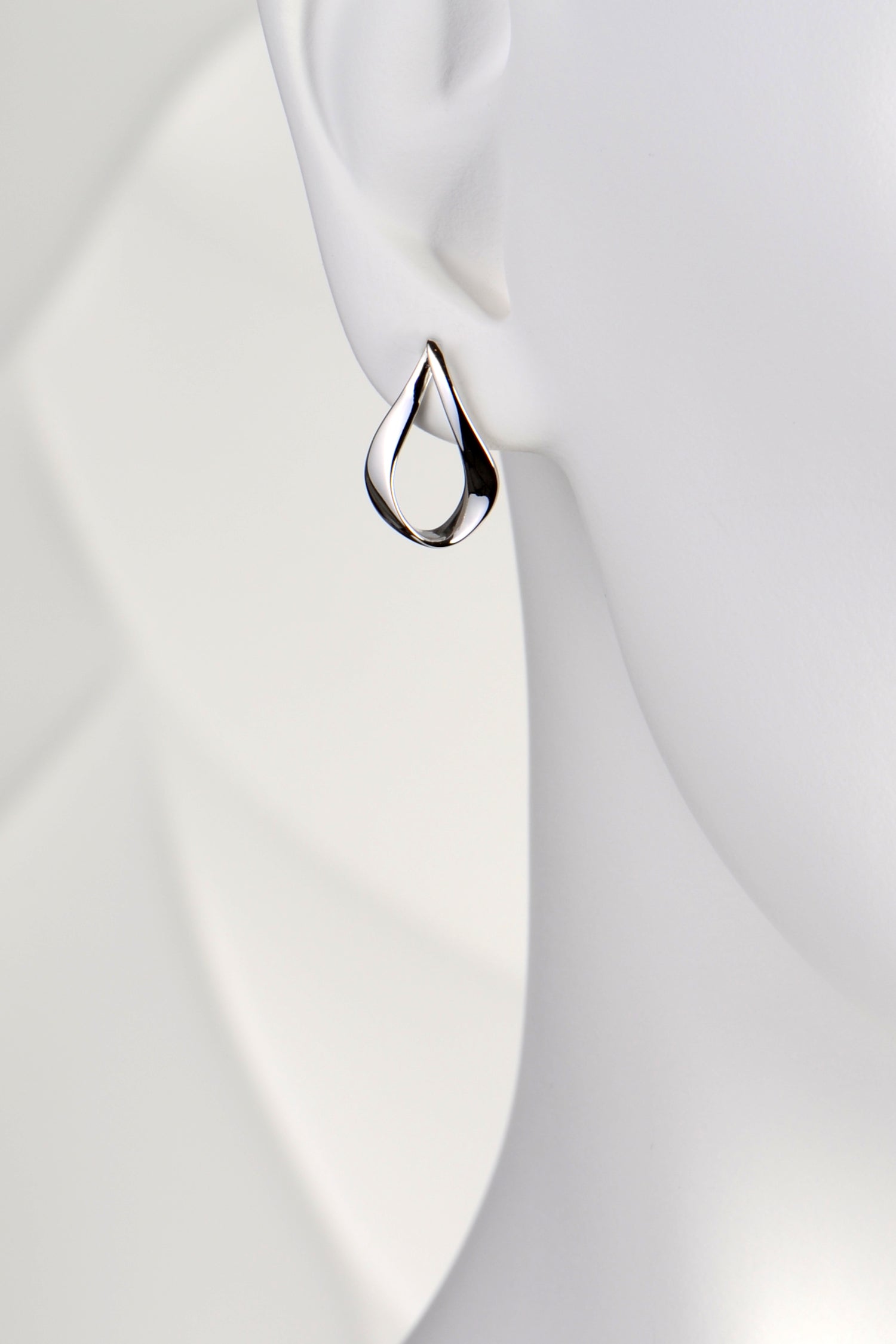 Sterling Silver Love Ribbon Earrings - earrings The Best Of Vicenzaoro