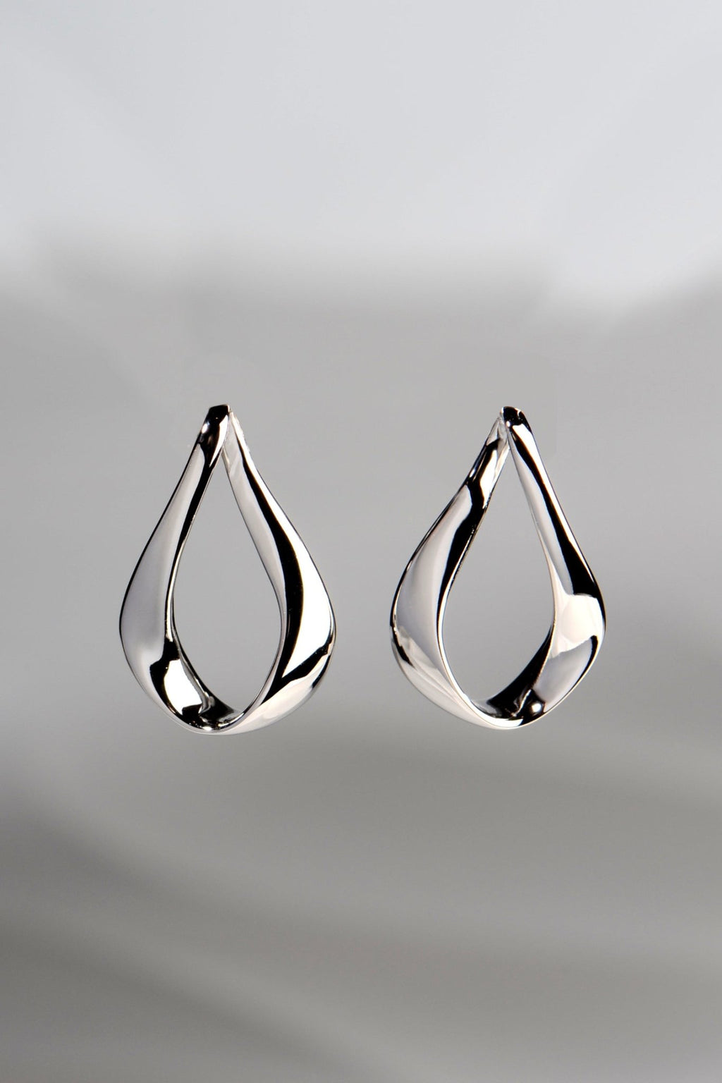 Sterling Silver Love Ribbon Earrings - earrings The Best Of Vicenzaoro
