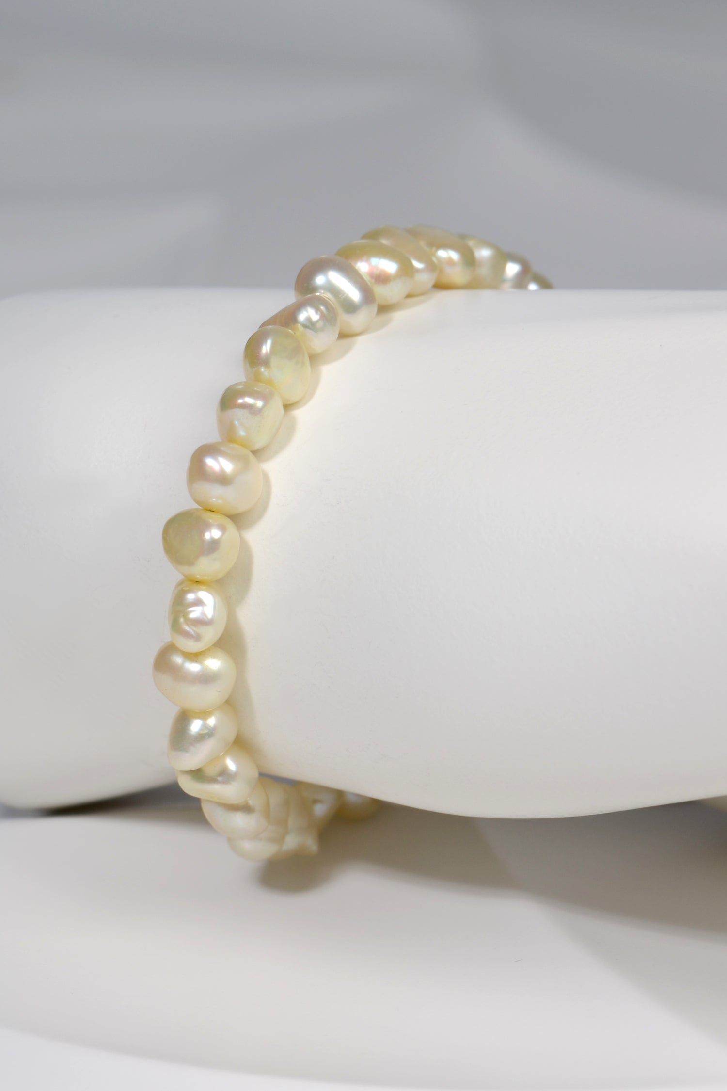 Lemon Cultured Pearl Bracelet - Bracelet Christine Sadler