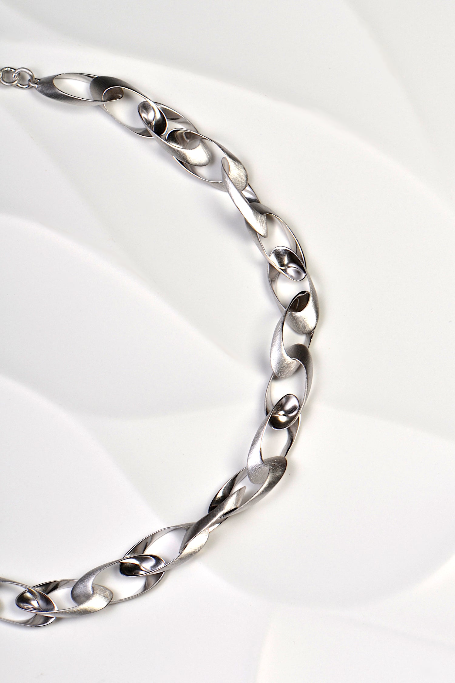 sculptural designer chain link necklace  Jorge Revilla