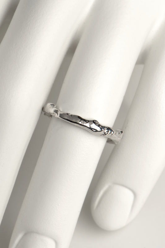 narrow silver ring handmade in Spain from jewellery designer Jorge Revilla