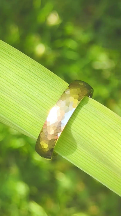 18ct Yellow Gold Hammered Wedding Ring