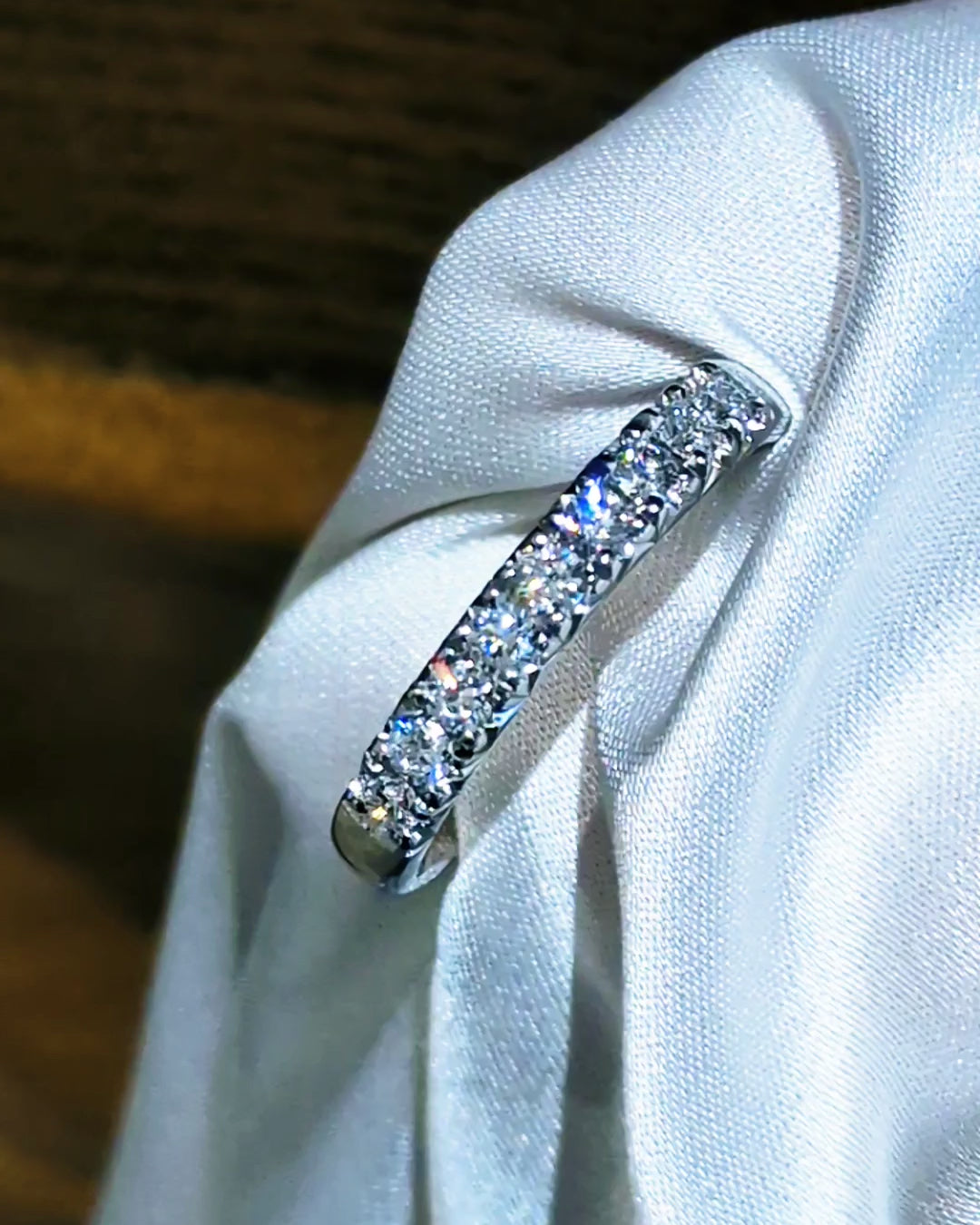 platinum diamond ring with fishtail setting 0.32ct showing the sparkle