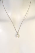 modern real pearl sterling silver necklace from jewellery designer Jorge Revilla