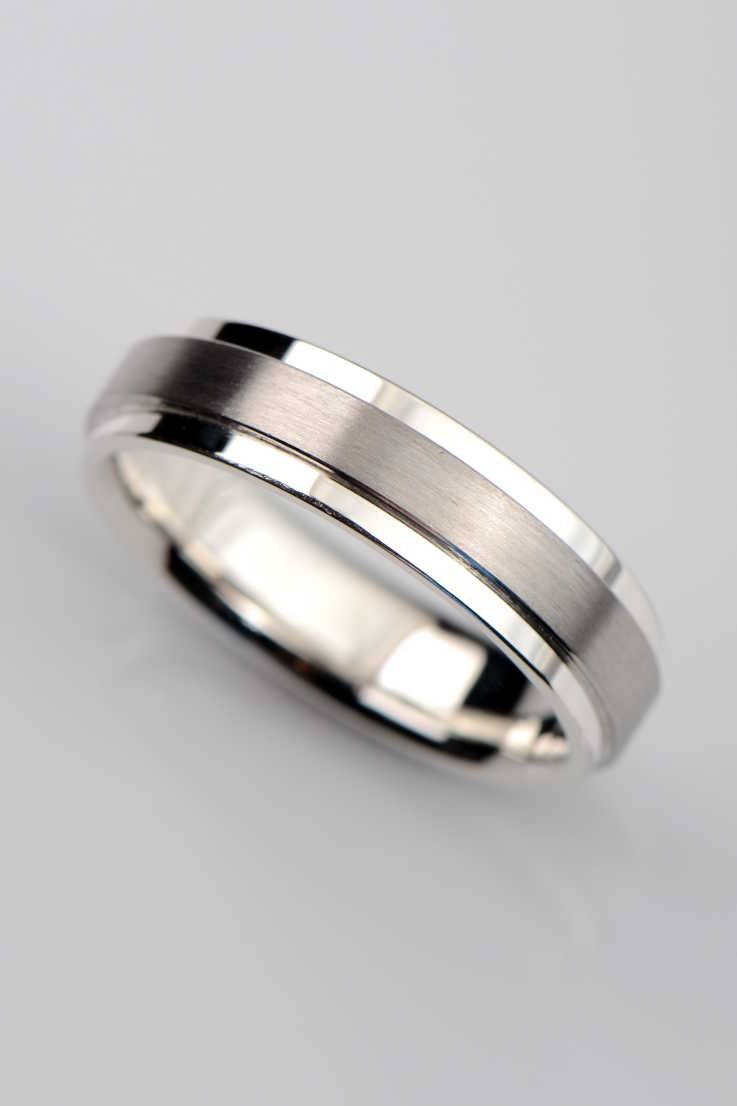6mm polished silver and matt platinum ring - Unforgettable Jewellery