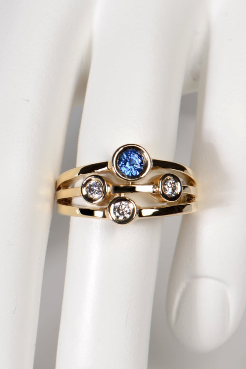 Cairn Sapphire and diamond ring - Gemstone rings Christine Sadler