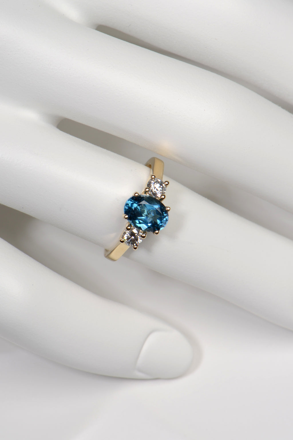 London blue topaz and diamond ring - Ring Christine Sadler Unforgettable Jewellery
