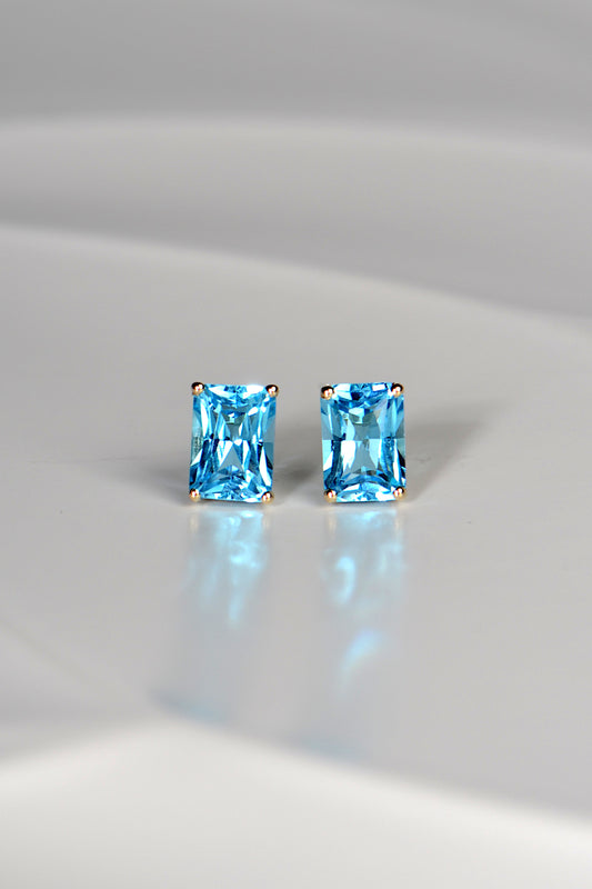 high quality swiss blue topaz stud earrings in yellow gold Christine Sadler jewellery Ayr