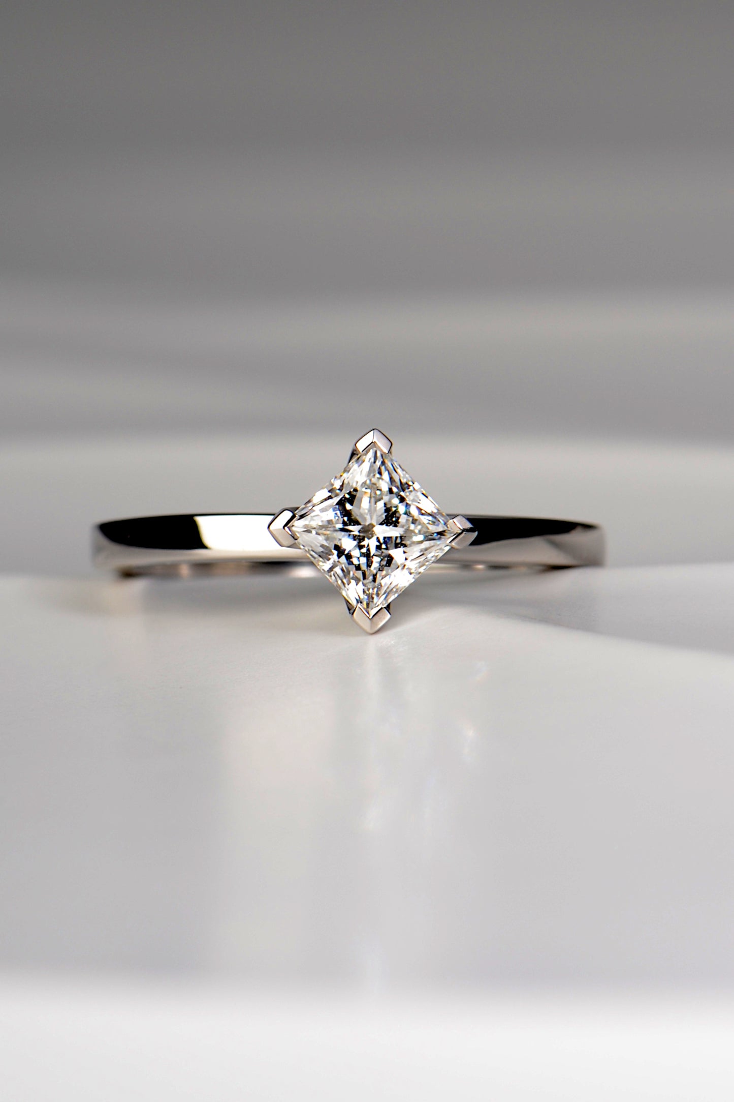 Platinum princess cut solitaire diamond engagement ring