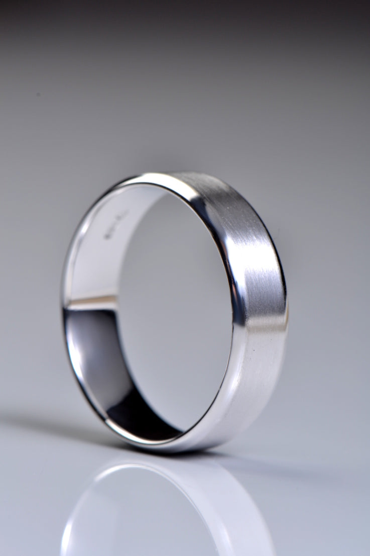 Platinum Brushed Men s Wedding Ring