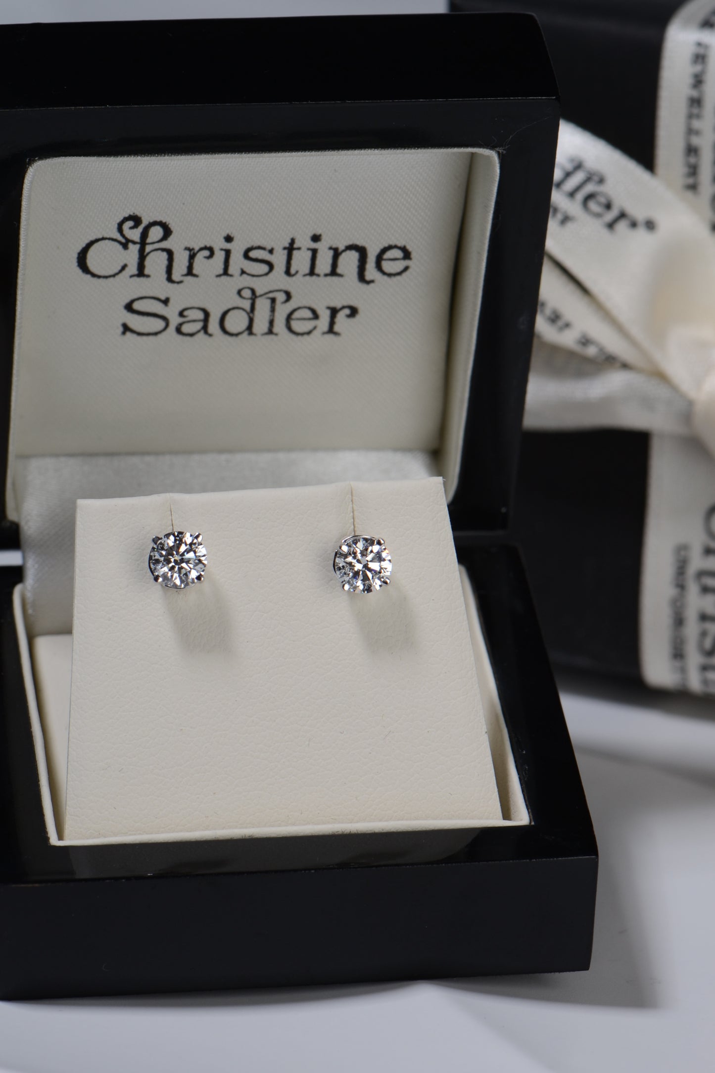 diamond stud earrings for women