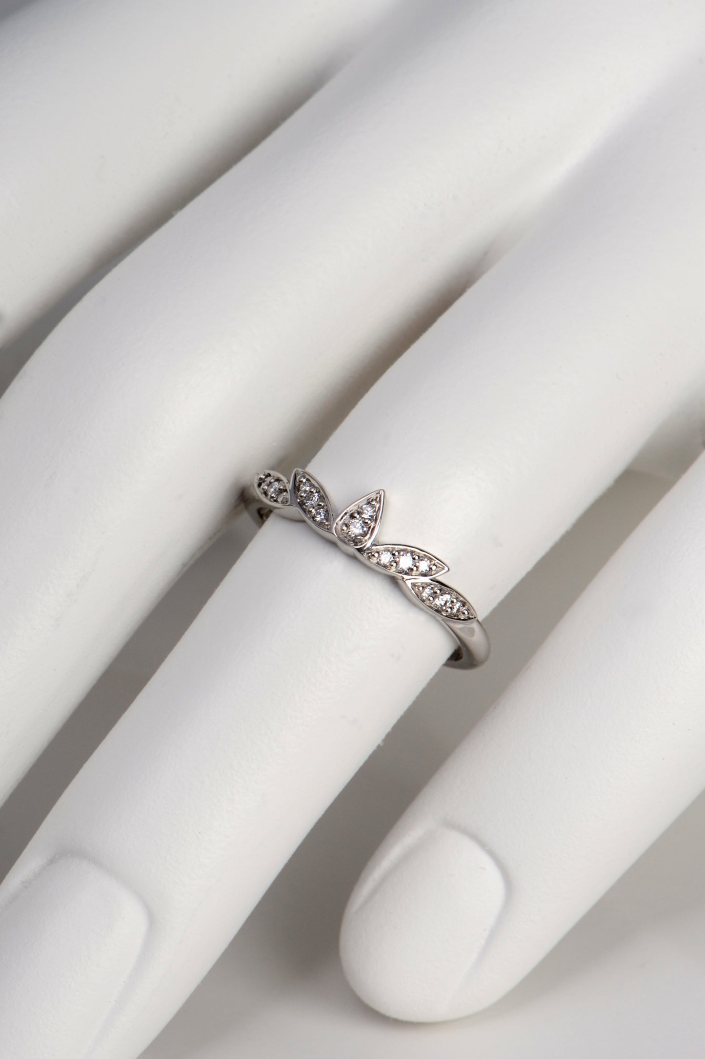 Platinum five petal diamond wedding ring