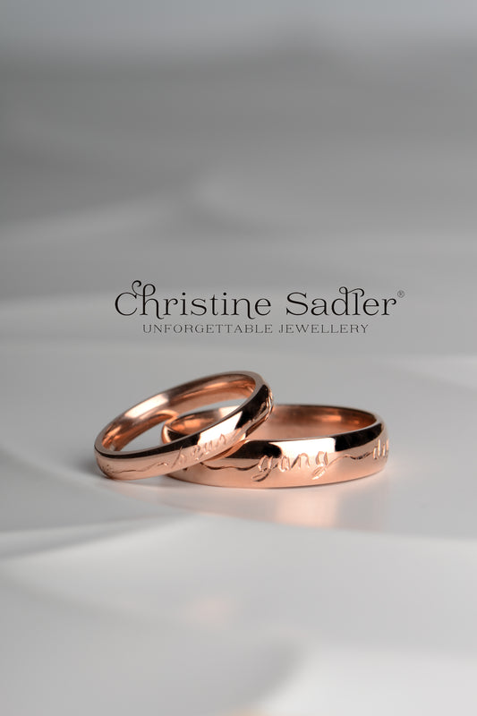 Scottish wedding ring with Robert Burns poem engraved