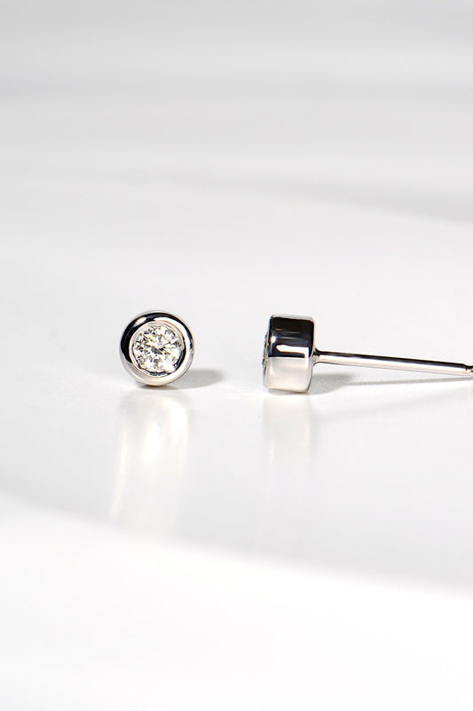 Cairn 9ct white gold round diamond stud earrings