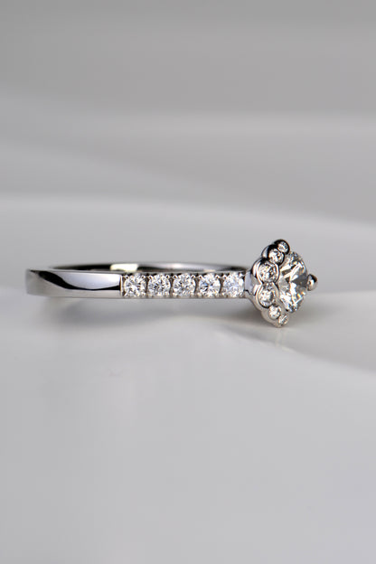 Fairypools natural diamond ring