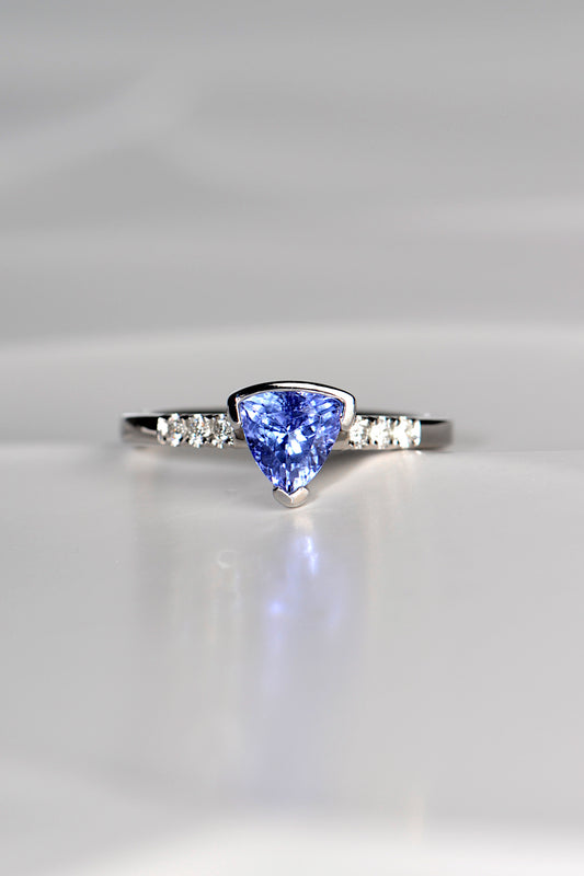 Tanzanite & Diamond Slingshot ring