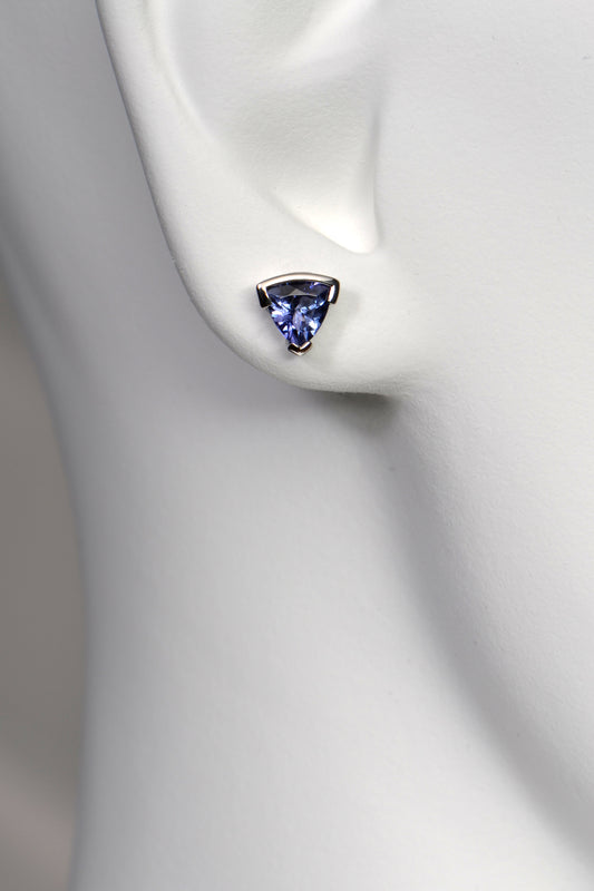 Slingshot tanzanite white gold earrings - Christine Sadler