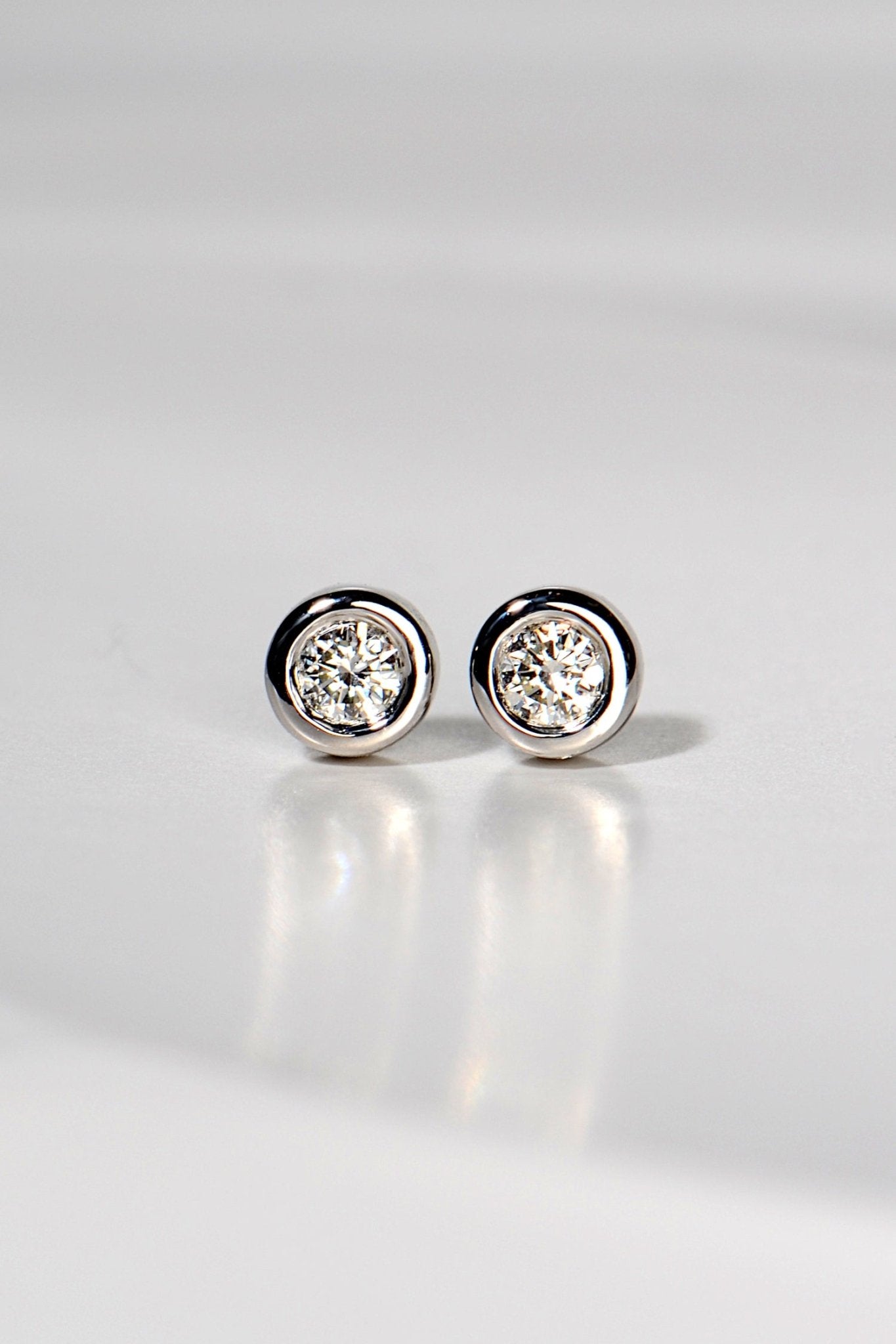 H\andmade 9ct white gold round lab diamond stud earrings - Christine Sadler